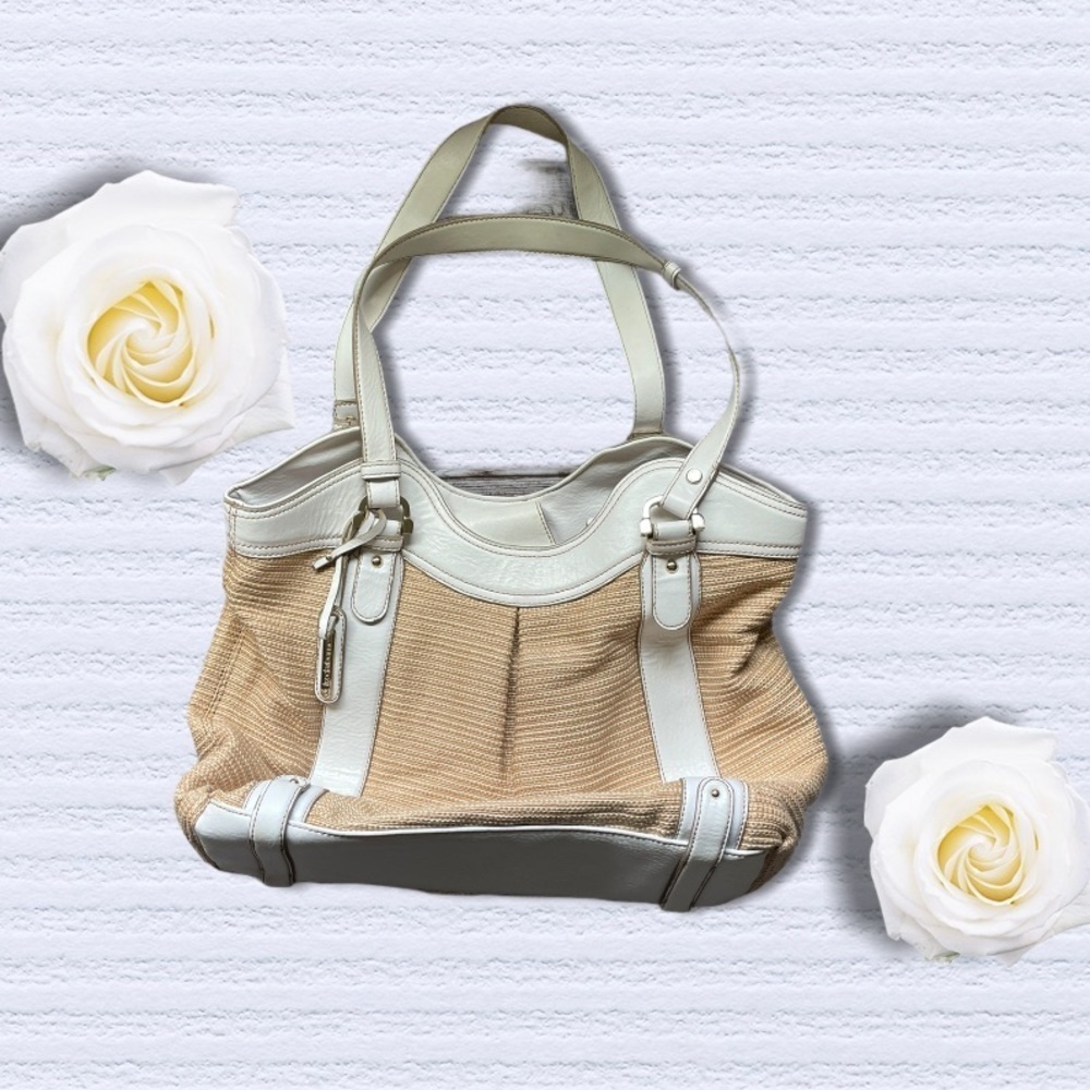 Liz Claiborne weave and faux leather shoulder bag